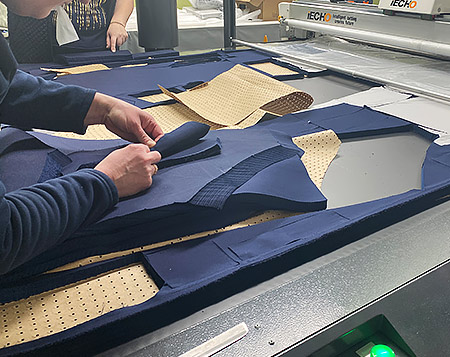 Автоматизированный настилочно-раскройный комплекс iECHO GLSA